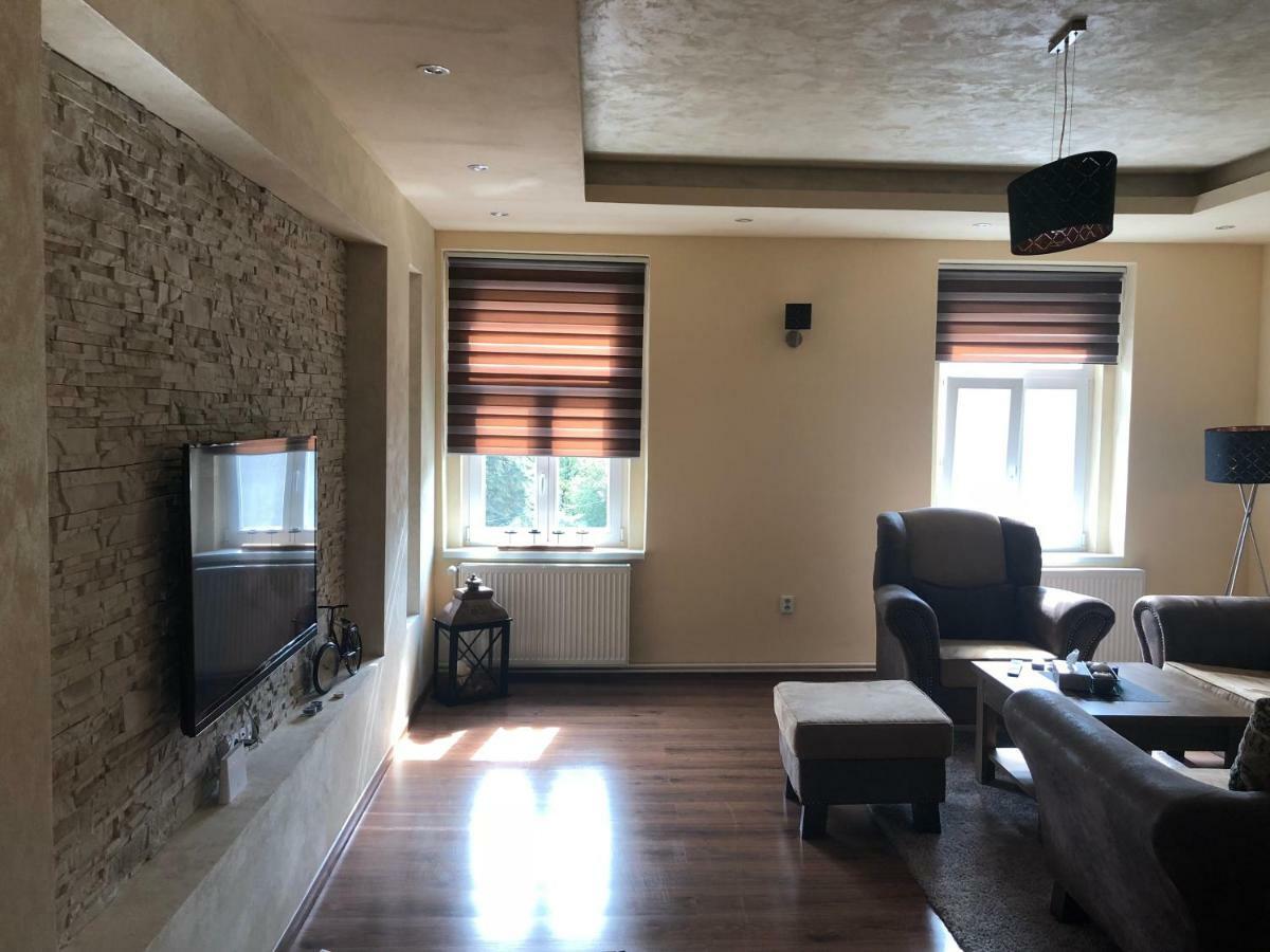 Lili Apartman Appartement Mariënbad Buitenkant foto