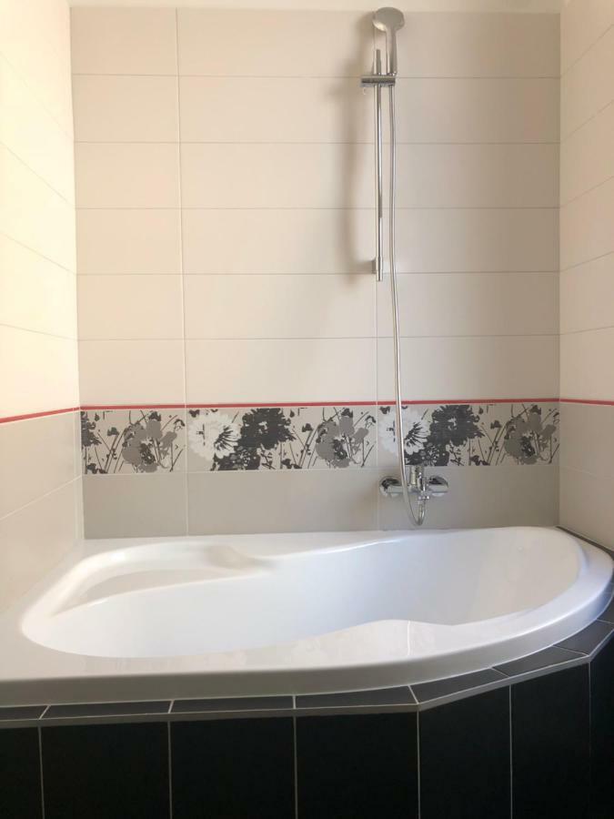Lili Apartman Appartement Mariënbad Buitenkant foto